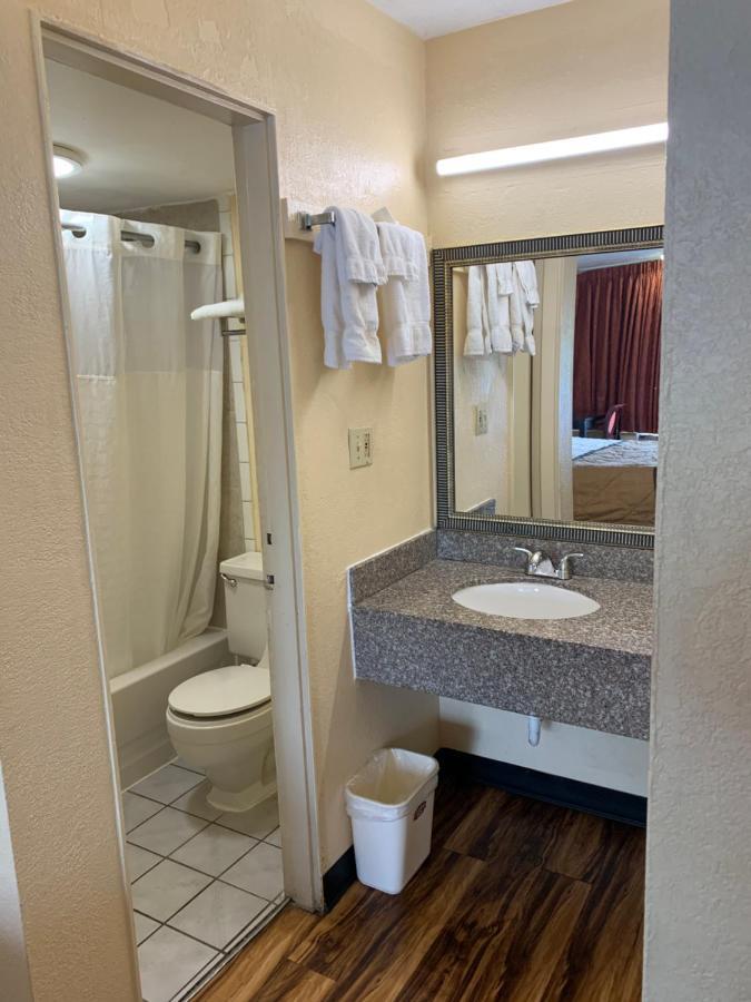 Country Hearth Inn & Suites Cartersville Extérieur photo